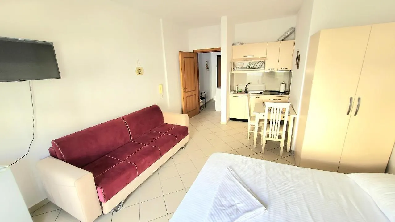 Marina Lungomare Beach Apartment Vlora