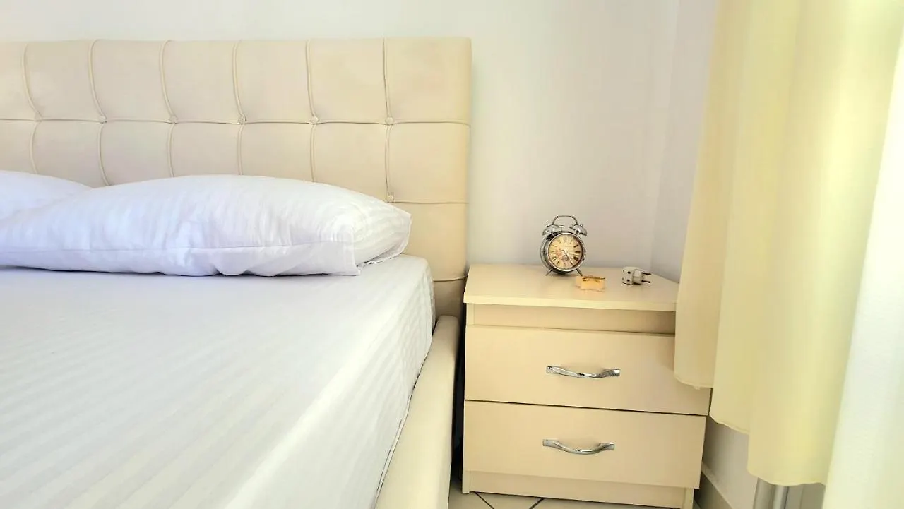 Marina Lungomare Beach Apartment Vlora